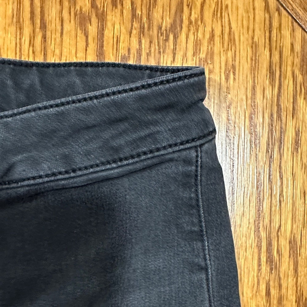 *FREE PEOPLE* Charcoal Denim Super Flare Jean Pants Size 26 - Picture 5 of 10